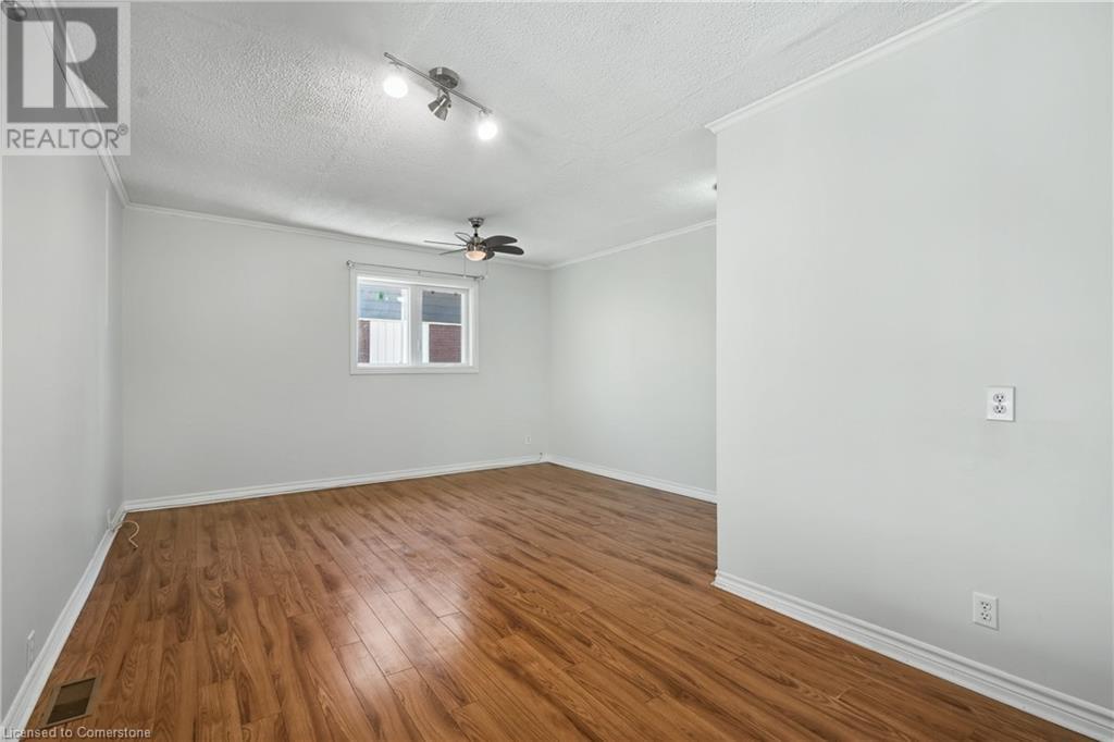 4989 Willmott Street Property Photo 14