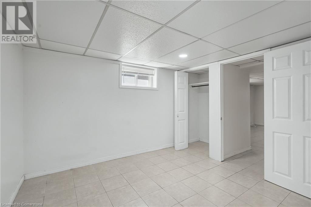 4989 Willmott Street Property Photo 31