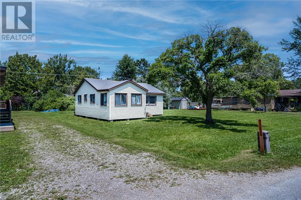 845 Lakeshore Road Property Photo 3