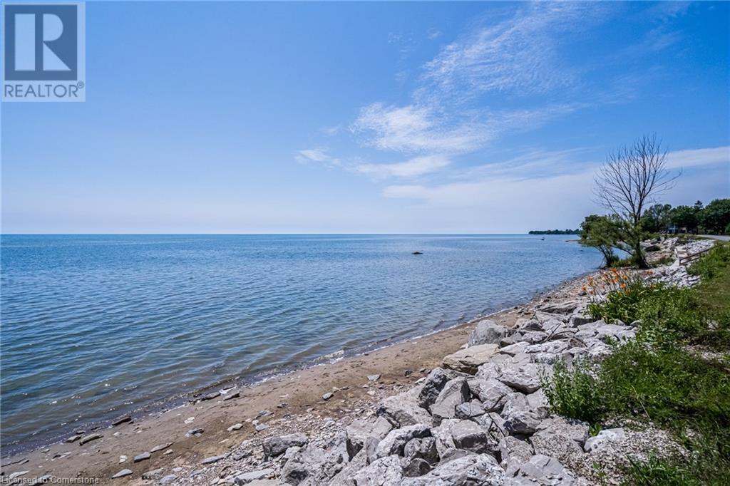 845 Lakeshore Road Property Photo 49