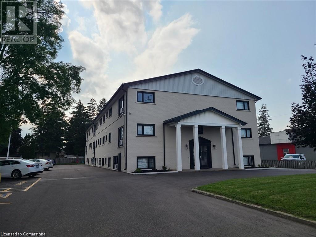 71 KING GEORGE Road Unit# 104