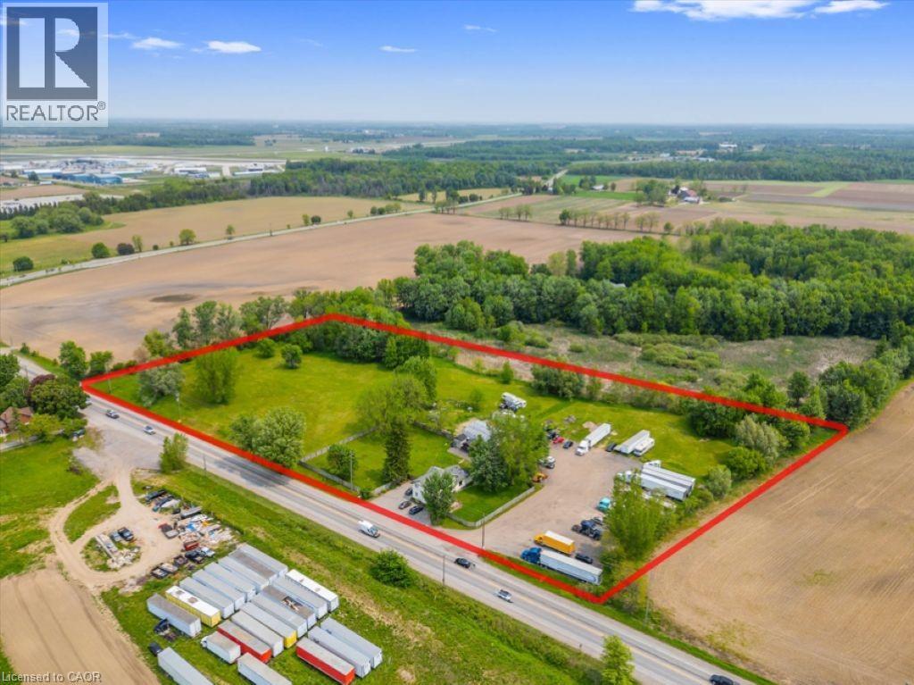 4425 Fountain Street N Property Photo 1