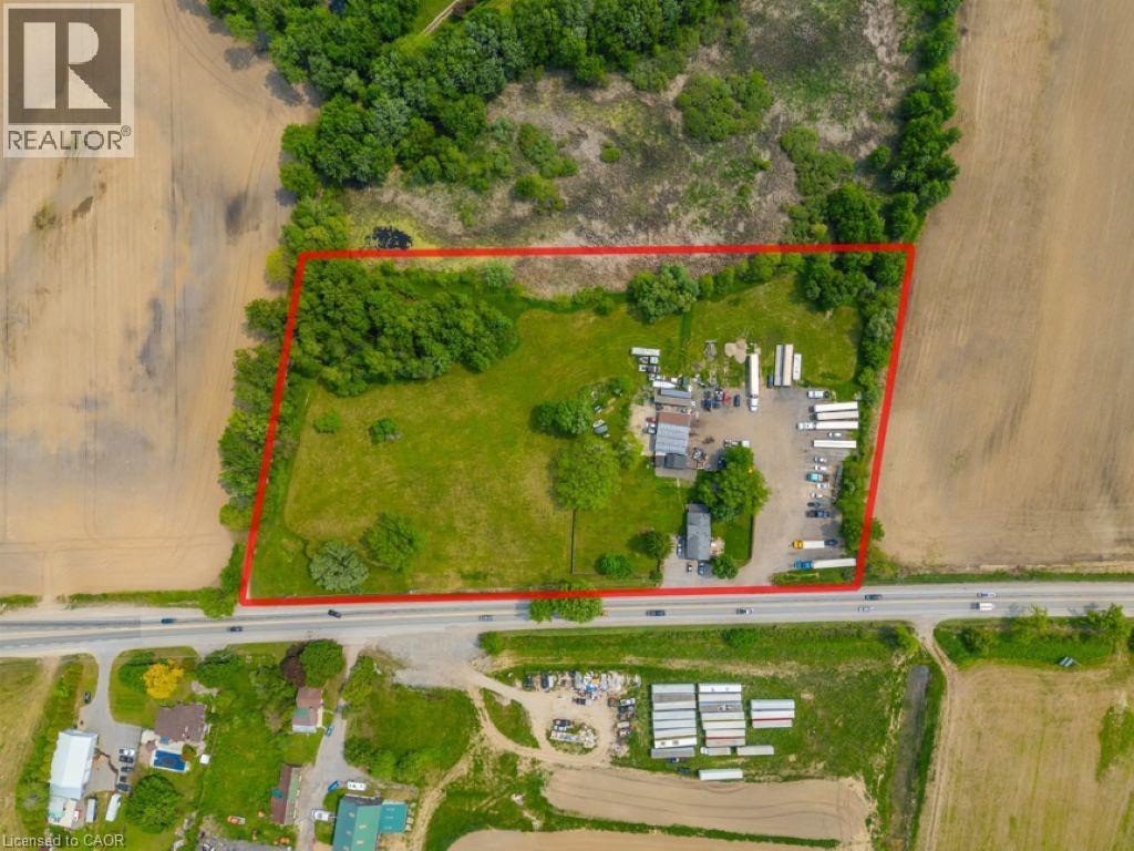 4425 Fountain Street N Property Photo 2