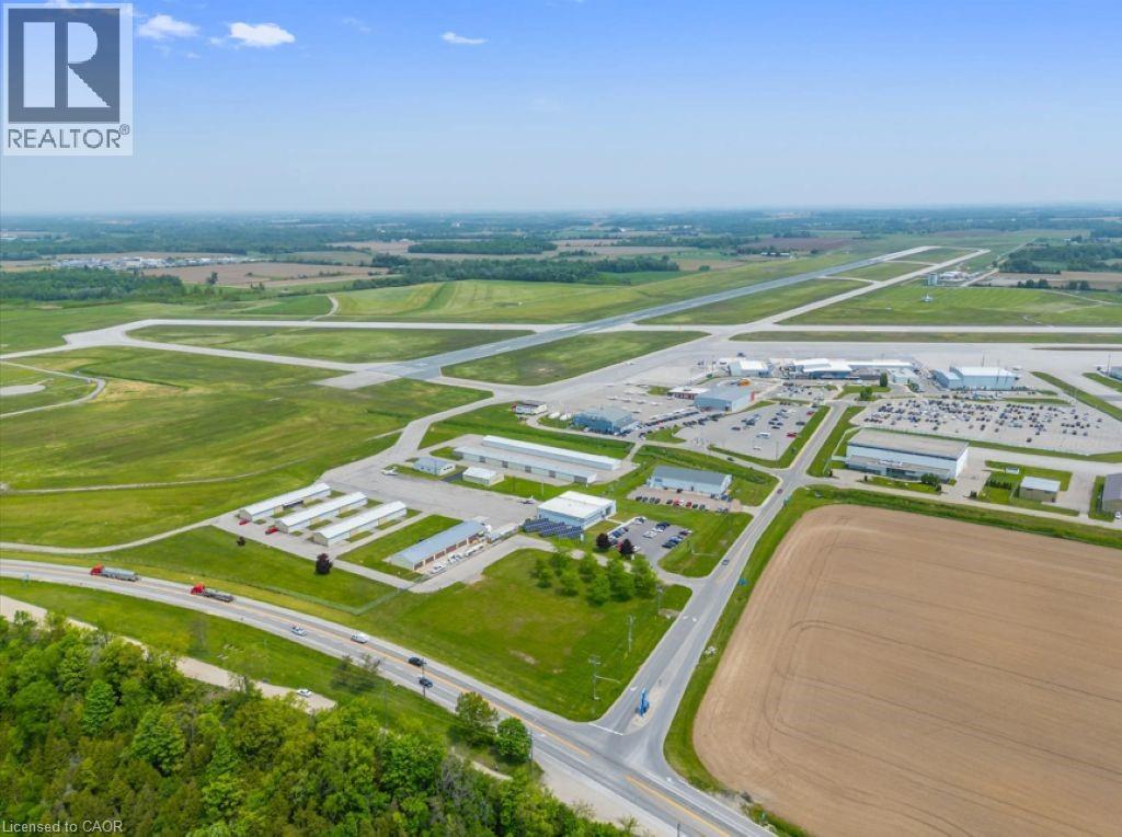 4425 Fountain Street N Property Photo 5