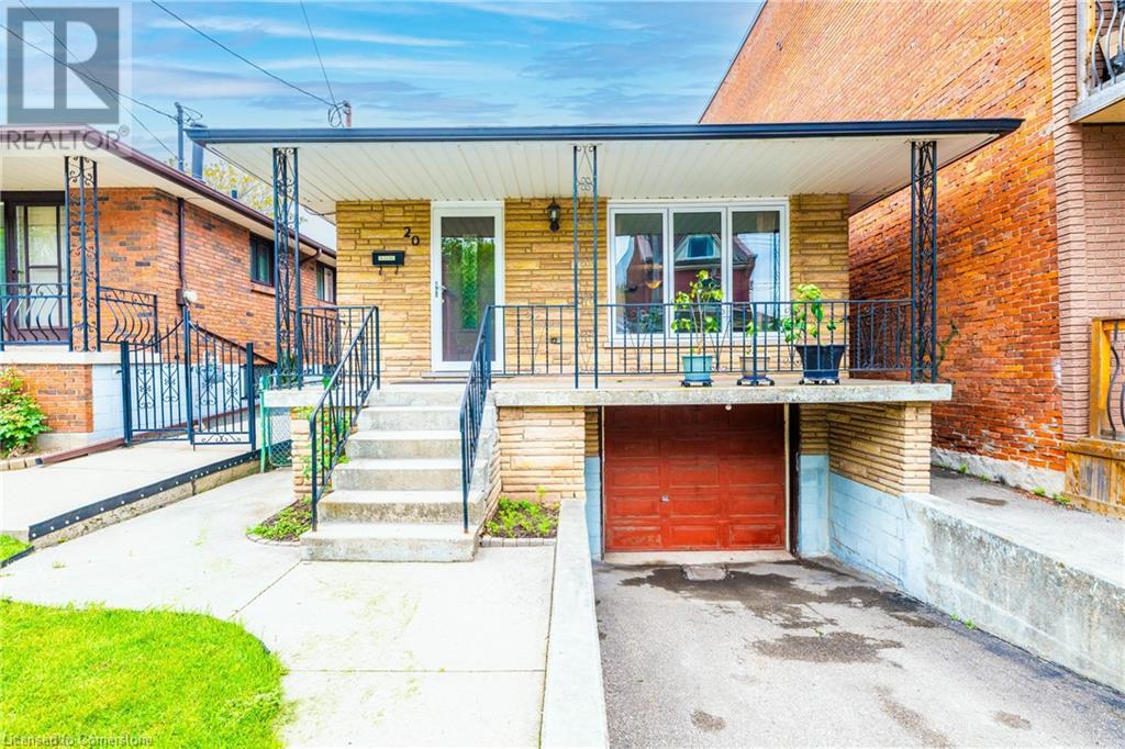 20 Picton Street W Property Photo 1
