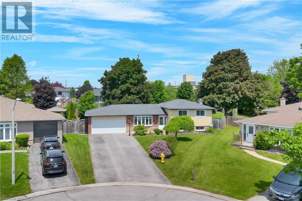 18 Clover Court Property Photo 1