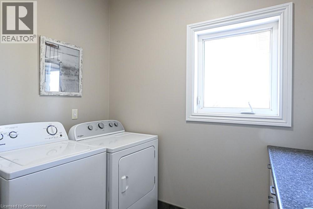 1065 Concession 3 Road Property Photo 27