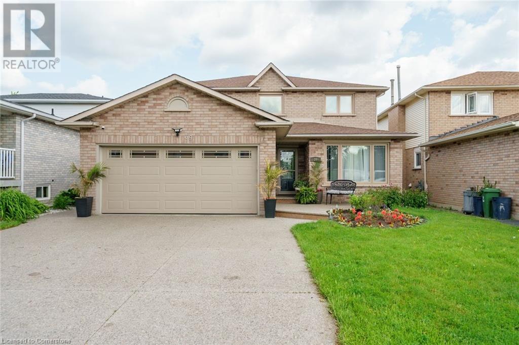 39 Bonaparte Way Unit# Lower Unit Property Photo 1