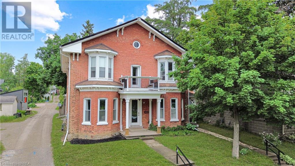20 Charlotte Street Property Photo 1