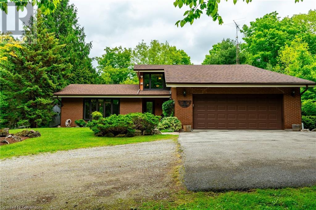 7575 Milburough Line Property Photo 1