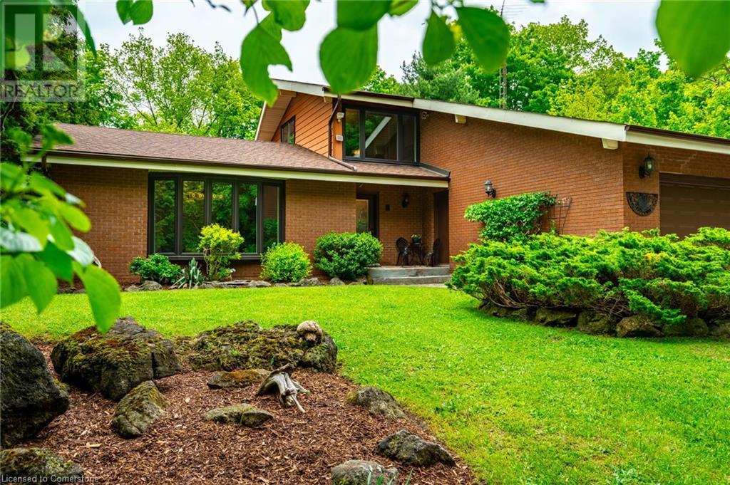 7575 Milburough Line Property Photo 3