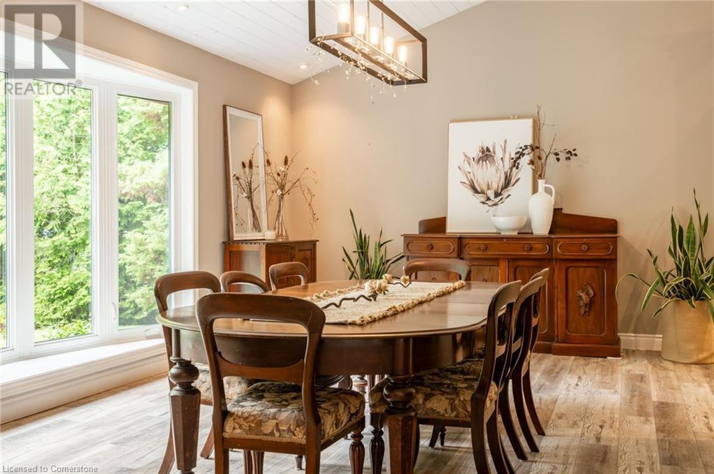 7575 Milburough Line Property Photo 8