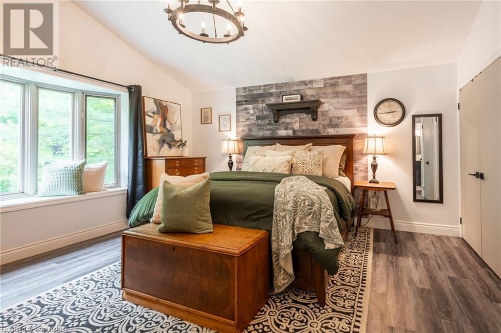 7575 Milburough Line Property Photo 22