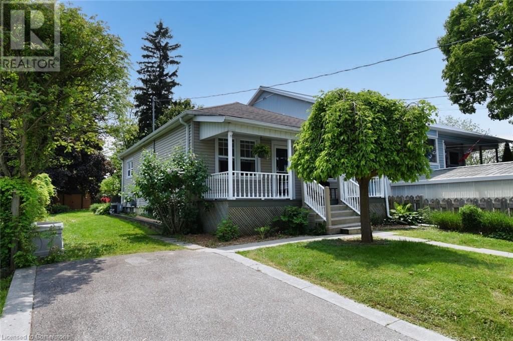 145 Orkney Street E Property Photo 1