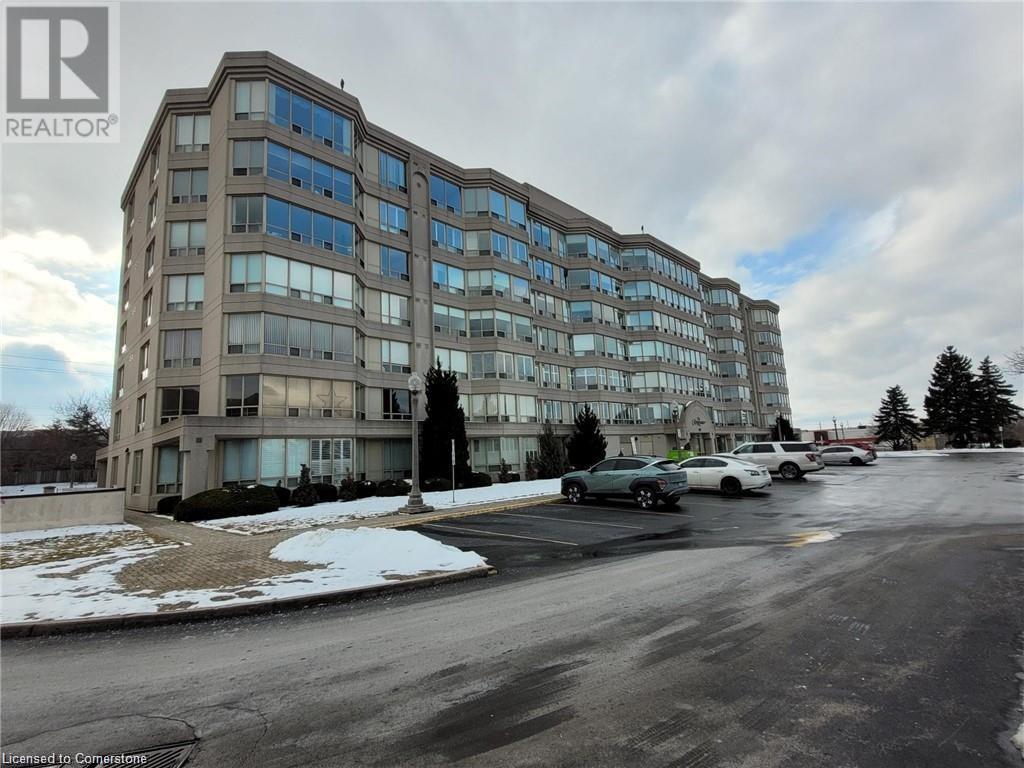 495 Highway 8 Unit# 702 Property Photo 1