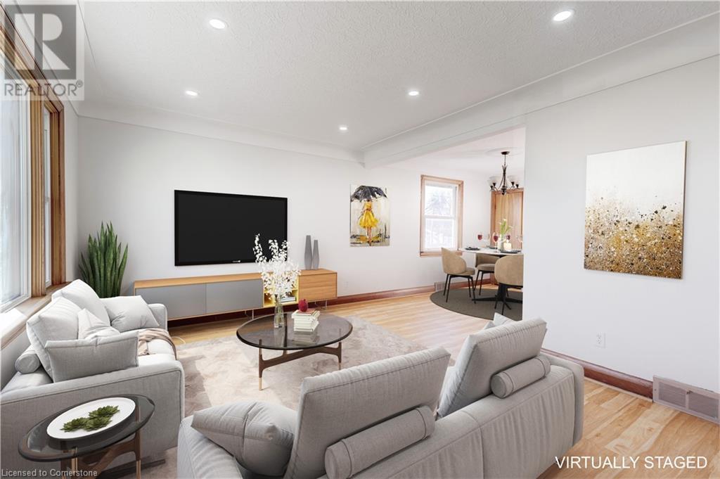 662 Harriet Street Property Photo 1
