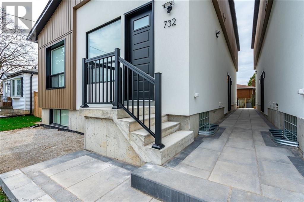 732 Eleventh Avenue Unit# B Property Photo 1