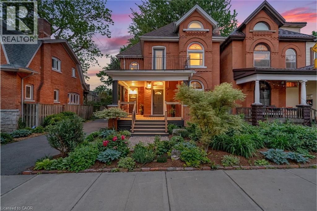 15 FAIRMOUNT Avenue Property Photo 1