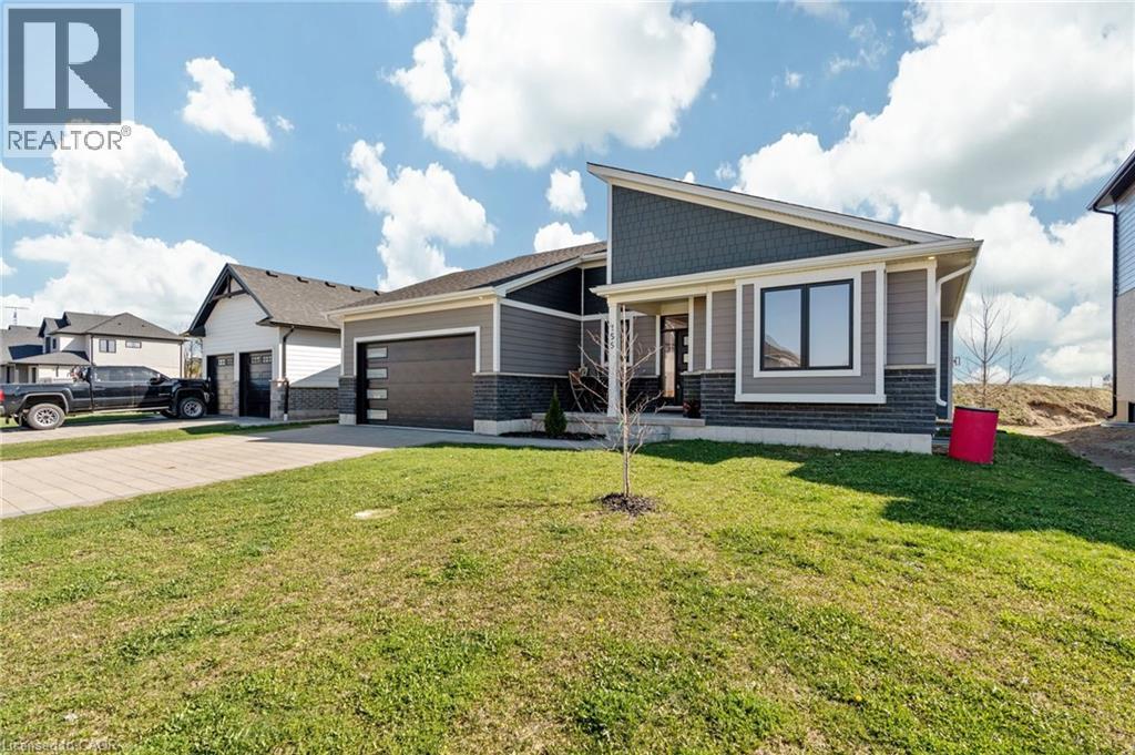 155 Mcleod Street Property Photo 2