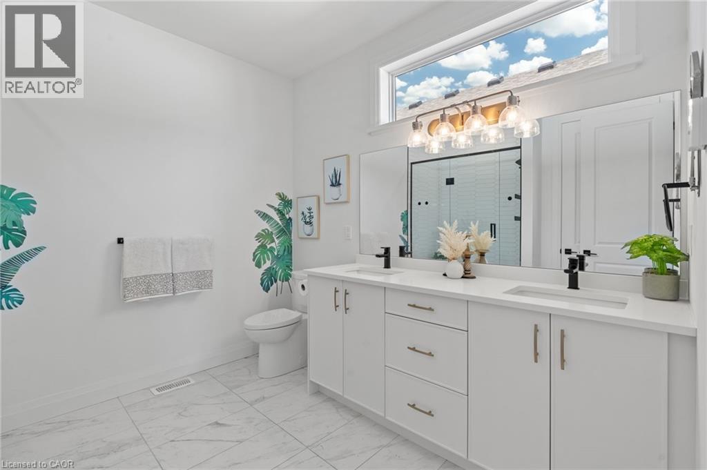 155 Mcleod Street Property Photo 31