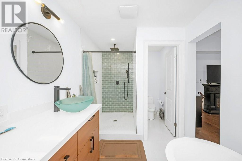 1927 Truscott Drive Property Photo 20
