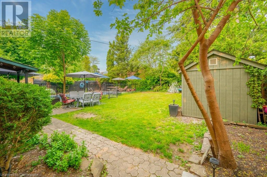 1927 Truscott Drive Property Photo 31