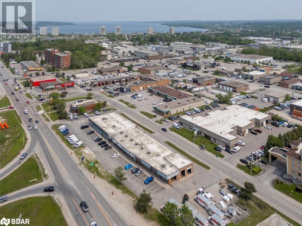 303 Dunlop Street W Unit# 3&4 Property Photo 16