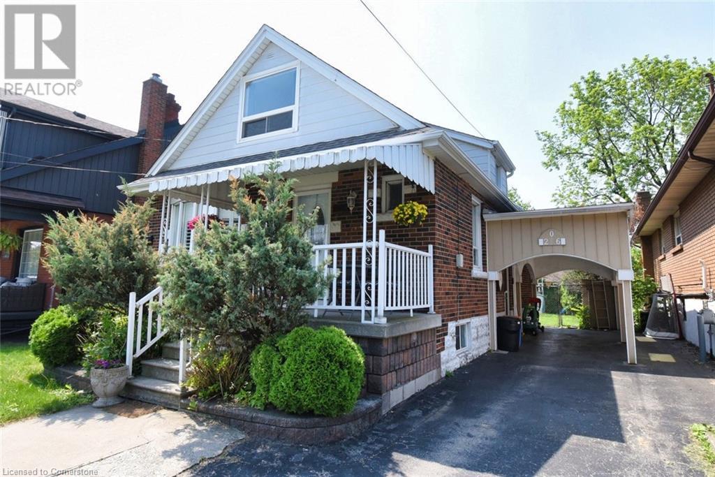 206 Crockett Street Property Photo 1