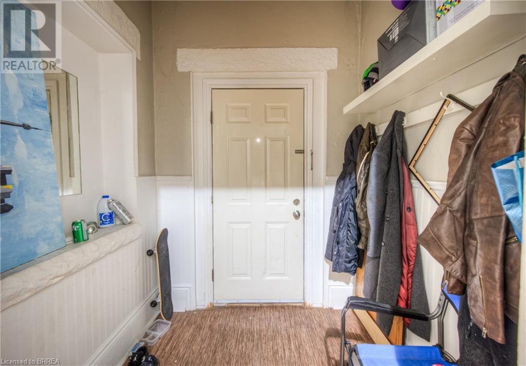 183 Market Street Property Photo 14