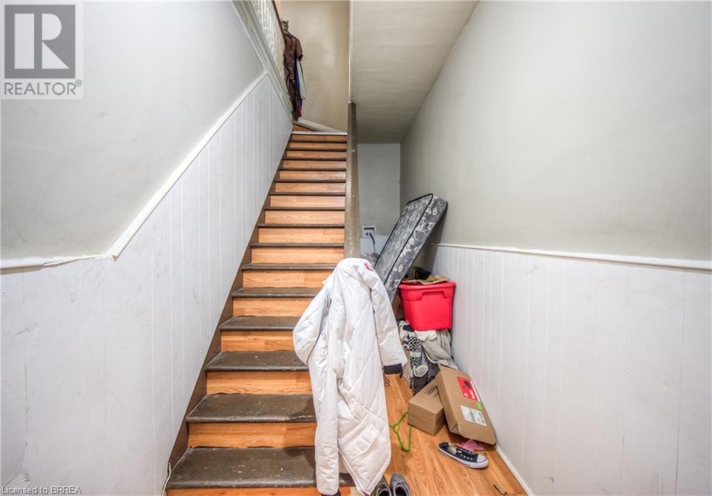 183 Market Street Property Photo 15