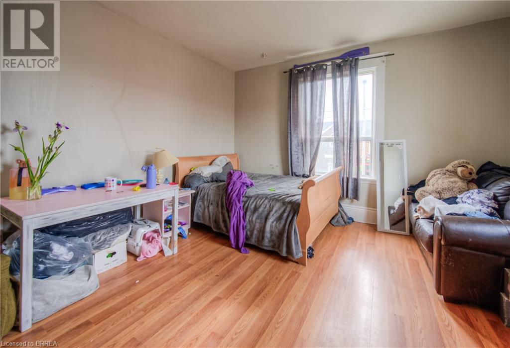 183 Market Street Property Photo 32