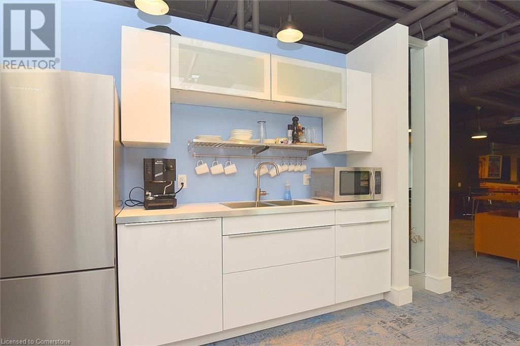 181 James Street N Unit# 201 Property Photo 15