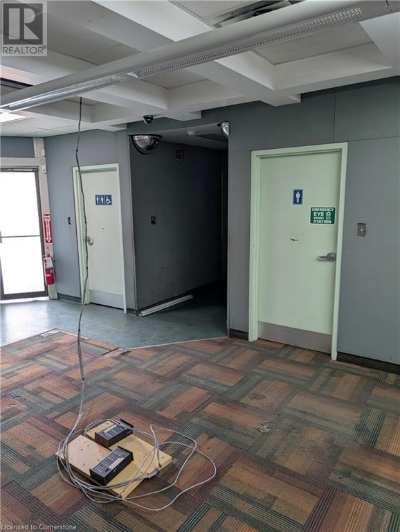 1091 Main Street Property Photo 5