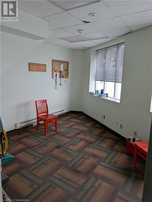 1091 Main Street Property Photo 6