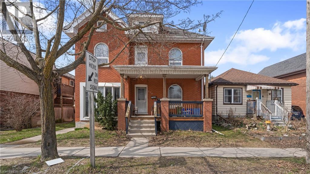 219 Erie Avenue Property Photo 1