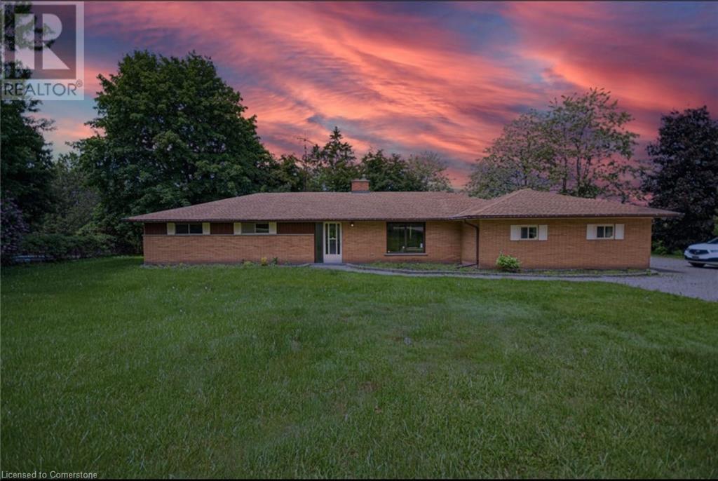 830 Riverbank Drive Property Photo 1