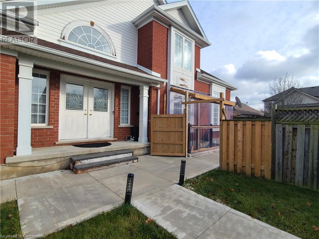 12 Peer Drive Unit# Basement Property Photo 1