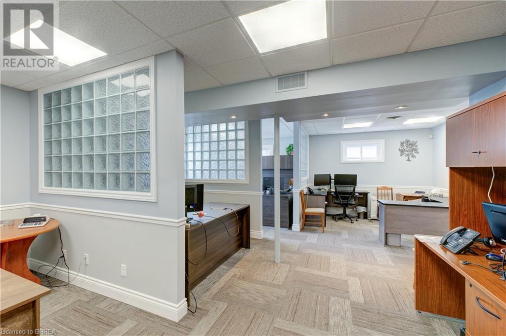 127 Charing Cross Street Property Photo 9