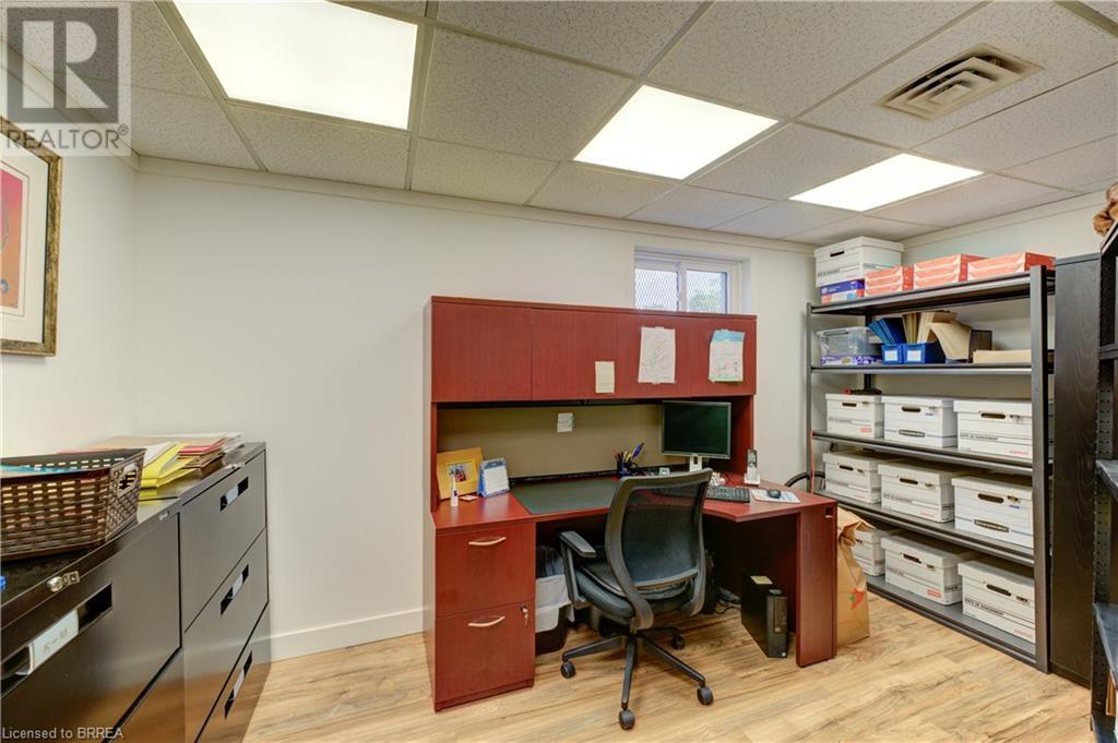 127 Charing Cross Street Property Photo 24