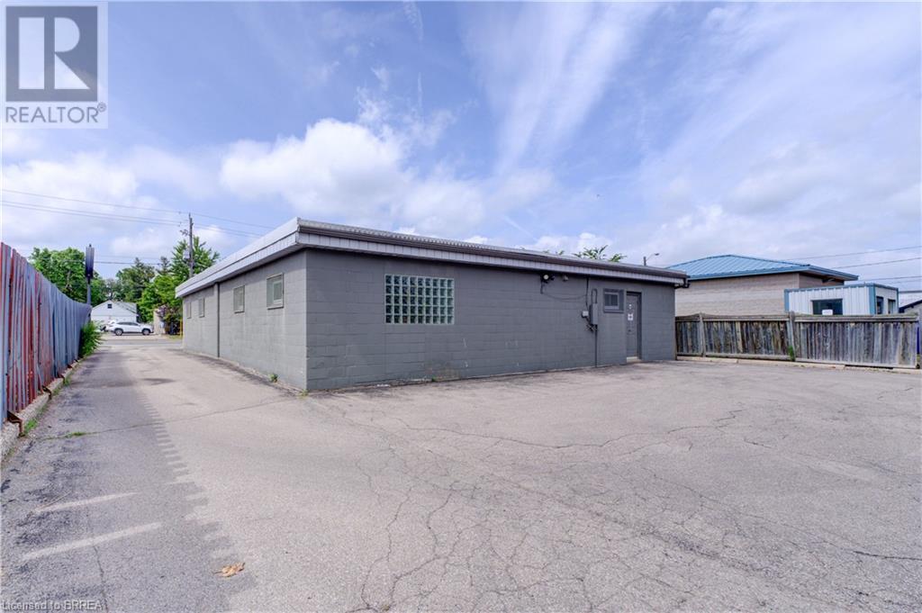 127 Charing Cross Street Property Photo 27