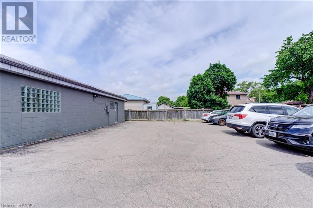 127 Charing Cross Street Property Photo 28