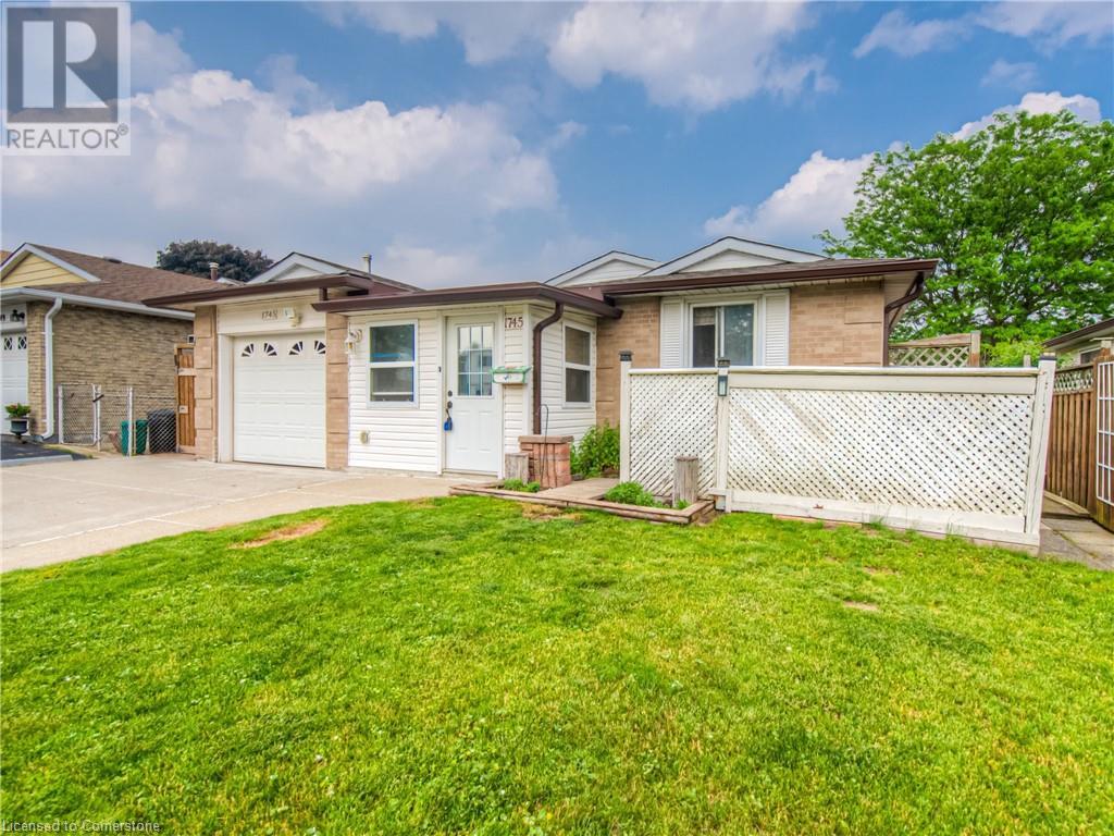 1745 Briarwood Drive Property Photo 1
