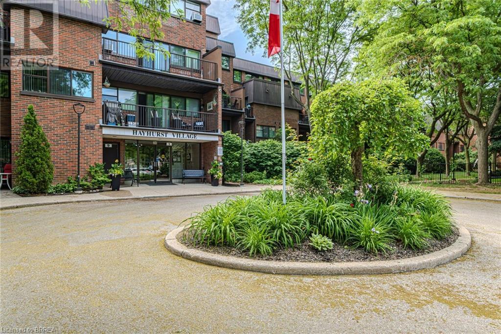36 Hayhurst Road Unit# 316 Property Photo 1