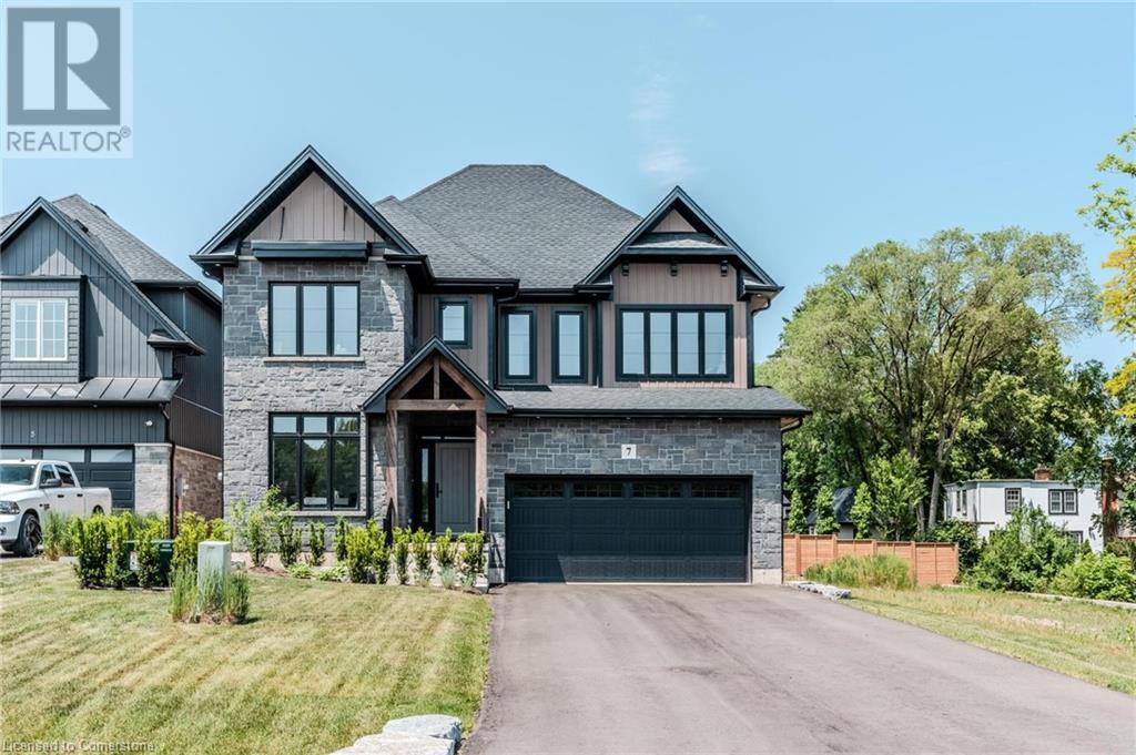 7 Bartlett Avenue Property Photo 1