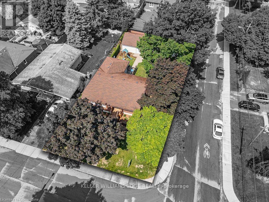 2 West 22nd Street Property Photo 1