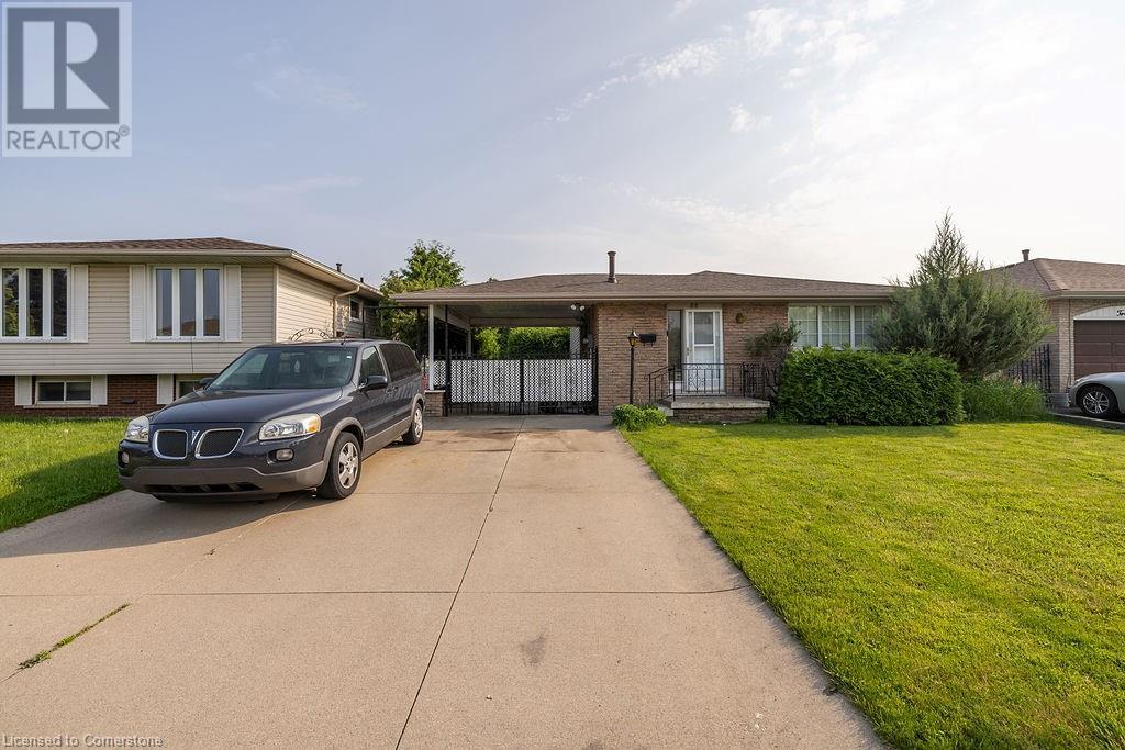 22 Glen Castle Drive Property Photo 1