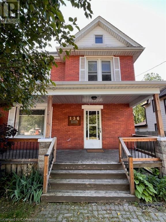 136 Catharine Street Property Photo 1