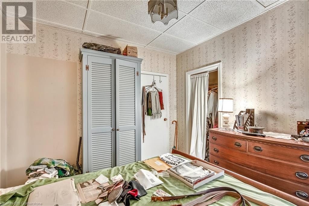 569 King Street Property Photo 23