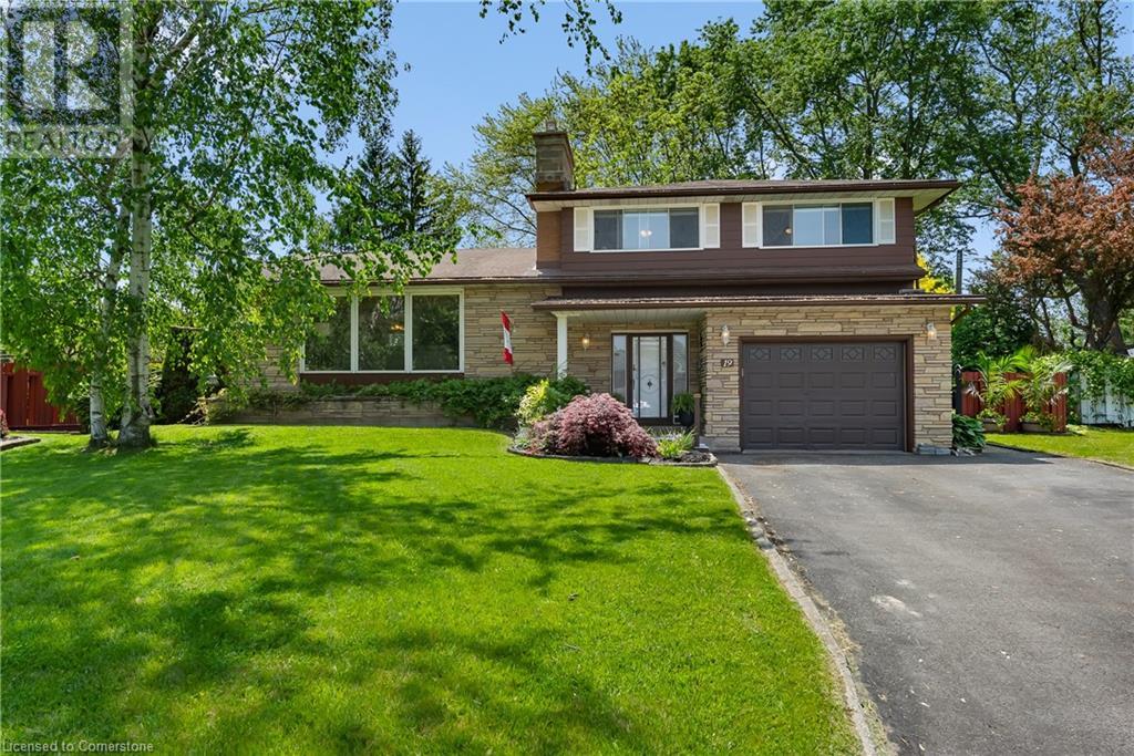 19 Oak Court Property Photo 1