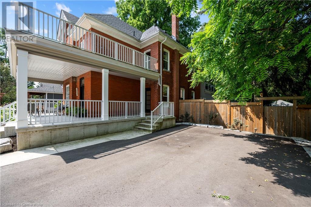 89 Lynden Road Road Property Photo 4